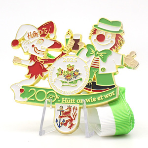 Médailles de carnaval miraculeuses du monde entier en alliage de zinc de Guangdong, personnalisées avec logo en relief, plaquées couleur et émail souple moulé - Product Image 4