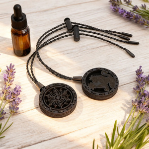 Profumatore per <span class=keywords><strong>Auto</strong></span> Vintage in Legno Intagliato, Pendente Aromaterapico a Lunga Durata per Interni <span class=keywords><strong>Auto</strong></span> - Product Image 1