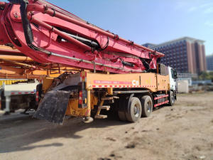 Camion pompe à béton de 49 m de long à vendre, modèle 490C-8S avec châssis Benz, année 2017 - Product Image 5