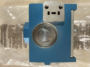 NOUVEAU 56C-37-611JD Série 56 /55 /53/57 Bobine équilibrée 3 voies 55 - Product Image 5