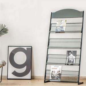 Porte-revues moderne en fer forgé pour le rangement et la présentation de journaux, brochures et livres, meuble de bureau et de salon - Product Image 6