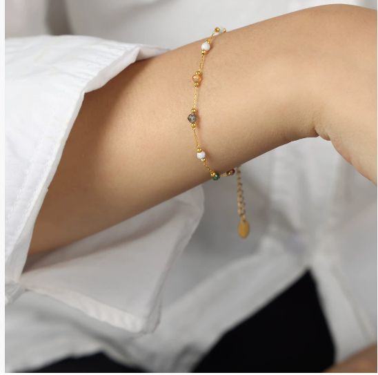 Gold-Bracelet