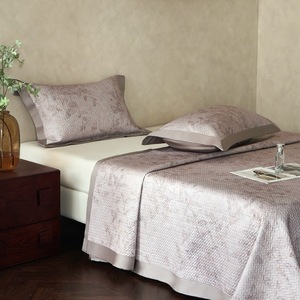 Tapis de refroidissement en fibre de bambou haut de gamme couverture d'impression personnalisée respirant lavable léger draps de lit matelassés de luxe 3 pièces ensemble de literie - Product Image 3