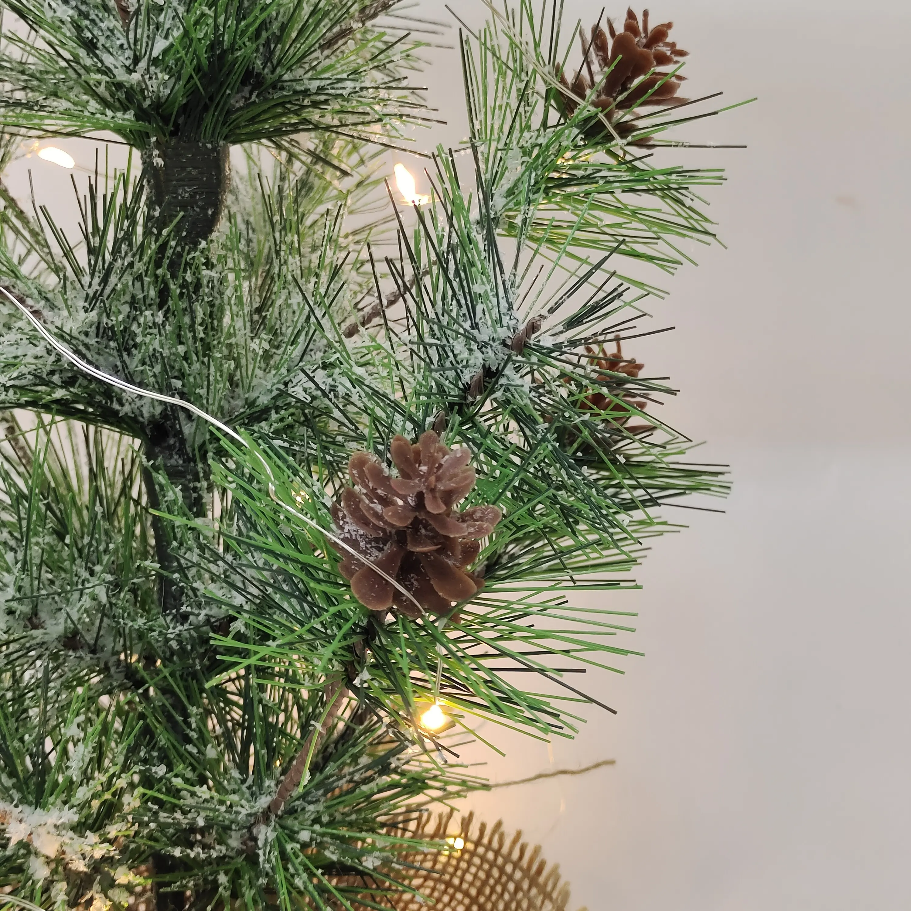 Weihnachts simulation Schnee Zeder Baum Retro Ornamente Luxus Atmosphäre Schnee Kiefer Nadel Weihnachts baum