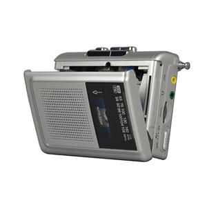 Radio Portátil Retro Modelo Antiguo con Reproductor de Casetes y Radio AM/FM - Product Image 4