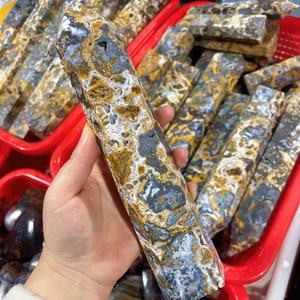 Venta al por mayor: Torre de cristal de cuarzo de <span class=keywords><strong>jaspe</strong></span> oceánico amarillo natural grande con punta, ideal para decoración y sanación. - Product Image 1