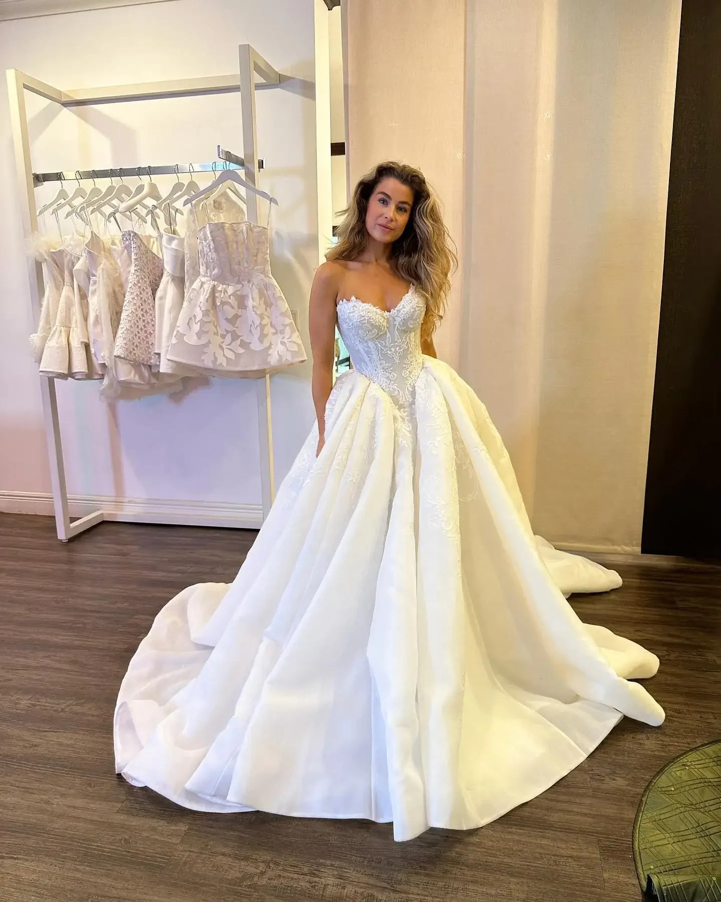 Wholesale Renaissance Wedding Dress Plus Size Japanese-Inspired Design |  Alibaba.com