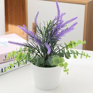 Plante verte artificielle <span class=keywords><strong>en</strong></span> <span class=keywords><strong>pot</strong></span> de <span class=keywords><strong>lavande</strong></span>, décoration d'intérieur pour salon, vente chaude transfrontalière pour la remise de diplômes - Product Image 2