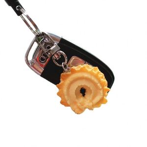 Porte-clés créatifs en forme de biscuits et craquelins réalistes en PVC, mini-attrapes décoratives pour sacs, accessoires de bricolage - Product Image 6
