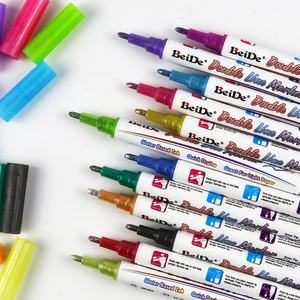 Marcatori di vernice a <span class=keywords><strong>doppia</strong></span> <span class=keywords><strong>linea</strong></span> con <span class=keywords><strong>pennarelli</strong></span> a 12 colori glitterati metallici per disegnare carte - Product Image 4