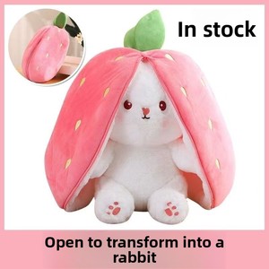 Peluche Coniglio Fragola Trasformabile in Coniglietto e Cuscino a Forma di Carota, Imbottitura in Cotone PP - Regalo Unisex per San Valentino - Product Image 6