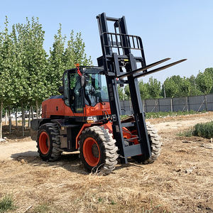 Carretilla elevadora hidráulica diésel integrada de 3,5 toneladas, carretilla elevadora todoterreno con tracción en las cuatro ruedas para secciones de carretera complejas - Product Image 4