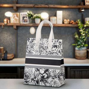 Eco-friendly Insulated Cooler Bag-Aluminum Foil Cartoon Foldable Large Capacity Waterproof Reusable Custom Logo Handle Milk Tea - Product Image 1
