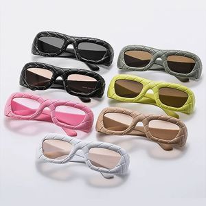 แว่นกันแดดทรงสี่เหลี่ยมขนาดใหญ่ รุ่นใหม่ล่าสุดปี 2025 แฟชั่น Y2K สำหรับผู้ชายและผู้หญิง กรอบแบบ Intrecciato ป้องกันรังสียูวี 400 สไตล์พังก์ พร้อมโลโก้แบบกำหนดเอง - Product Image 6