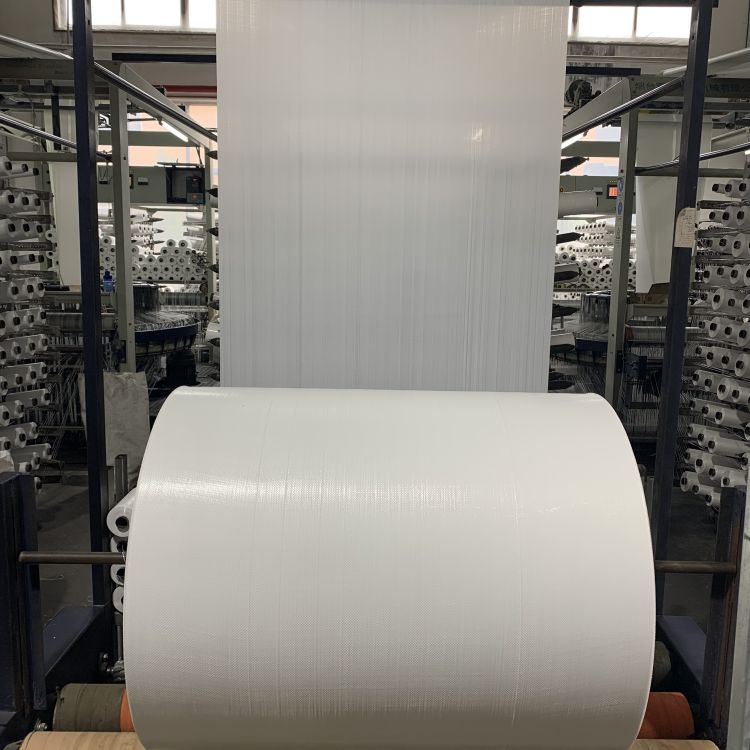 Polypropylene Woven Waterproof Breathable Tarpaulin Fabrics and Sacks PE Laminated Coated Medium Weight Outdoor Industry Use