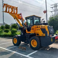 Backhoe Loader Baru Luyu LY942, Bucket 1,2 Meter Kubik, Penggerak Empat Roda, Mesin Weichai, Komponen Inti Gear, Penanganan Material Pertanian