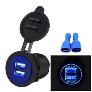 กันน้ำ Dual USB + ประเภท C จอแสดงผล LED Auto-ID LED Light Car Charger