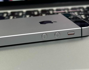 Wholesale Original <strong>Used</strong> Apple <strong>iPhone</strong> <strong>SE</strong> 2016 High Quality Factory Unlocked | 100% Tested Before Shipment - Product Image 4