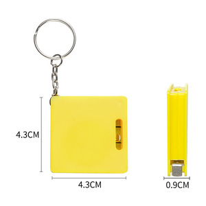 Logotipo promocional barato impreso forma cuadrada plástico Mini llavero cinta métrica con nivel - Product Image 1