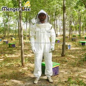 Cheap Price 3 Layers Ventilated <b>Bee</b> <b>Suit</b> Wasps Sting Beekeeping Clothes for Beekeeper - Product Image 1