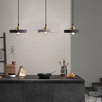 Plafonnier suspendu industriel au design nordique moderne simpliste, éclairage d'intérieur, luminaire décoratif de plafond, idéal pour une chambre à coucher, un bar, un restaurant ou un bar
