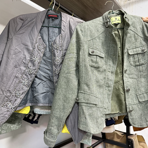 <strong>Apparel</strong> Stock Wholesale <strong>Bulks</strong> Used Clothes High-end Office Style Women's Short blazer Women's Fashionable Coat Ukay Bales. - Product Image 2