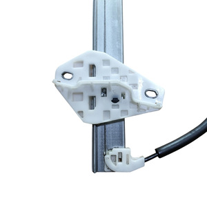 Moteur de lève-vitre avant droit Honda 72210-S9A-A01 pour modèles 02CRVRD5 02-06, pièce de rechange neuve - Product Image 2