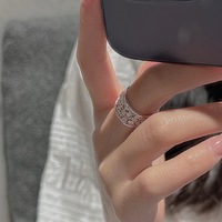 Bague large en argent sterling 925 pour femme, motif filigrane ajouré, fleur en dentelle, ajustable, ouverte, avec zircon cubique étincelant, vente en gros