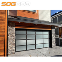 Porte de garage sectionnelle en aluminium sur mesure avec vue complète, porte en verre trempé givré teinté, verre teinté disponible pour les maisons modernes