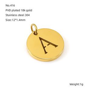 Colgante de Letra Inicial Hueca de 12 mm Chapado en Oro PVD de 18K para Accesorios de Collar y Pulsera |   Impermeable e Hipoalergénico - Product Image 6
