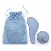 Kit de voyage 3-en-1 écologique en paille de blé : Brosse démêlante pour cheveux (utilisation humide et sèche), Masseur de cuir chevelu et Brosse à shampoing, Peigne à dents larges