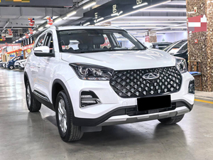Chery Tiggo 5x 2025 1.5T CVT Édition Excellence Petit SUV Sièges en Cuir Pneus R17 Voiture d'Occasion à Carburant - Product Image 3