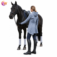 Chaqueta de equitación impermeable y elástica para mujer, con cola larga, abrigo softshell ecuestre, ropa de equitación con logotipo personalizado.