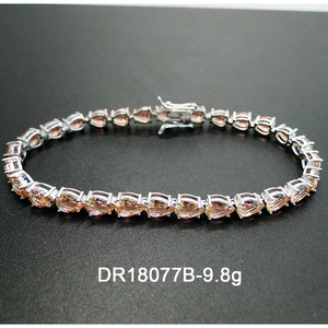 Pulsera de Plata de Ley con Morganita, Corte Pera, Piedra que Cambia de Color - Product Image 2