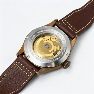 Reloj de Pulsera de Buceo Retro de Bronce para Hombre, Personalizado, Caja de Bronce Sólido, Movimiento Mecánico Automático Japonés 8215, Correa de Cuero - Product Image 3