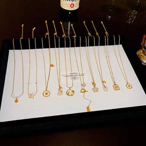 Nuevo Collar con Colgante Deportivo de Cobre y Bambú con Diamantes, Diseño Exclusivo 2026, Lujo Ligero de Alta Gama para Mujer, Verano, Buena Suerte - Product Image 6