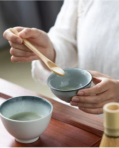 Kits <span class=keywords><strong>de</strong></span> Matcha Personnalisés : Kit <span class=keywords><strong>de</strong></span> Démarrage Matcha avec Logo Personnalisé, Fouet en Bambou, Support en Céramique et Cuillère à Thé – Vente en Gros - Product Image 2