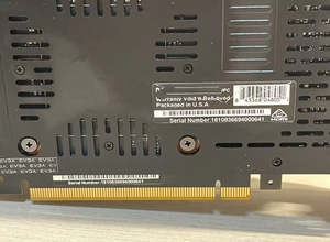 ใช้การ์ดจอสำหรับเล่นเกมบนเดสก์ท็อป GTX 1080Ti 11GB GDDR5X 352Bit PCI‑E 3.0 X16 การ์ด GPU สำหรับเวิร์กสเตชันเรนเดอร์วิดีโอเกมบนพีซี - Product Image 3