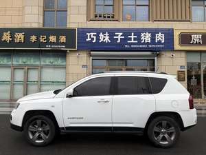 <span class=keywords><strong>Jeep</strong></span> <span class=keywords><strong>Compass</strong></span> 2.4L 4x4 Sport de Generación Anterior Usado (Importado) - Product Image 3