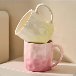 Tazza per Colazione di Alta Qualità con Bordo Arrotondato, Set Economico di Tazze e Piattini in Ceramica Dipinta Sottosmalto - Product Image 6