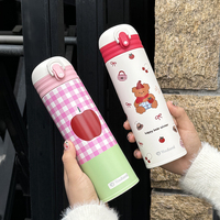 Gourde isotherme portable à double paille au design de dessin animé, de grande valeur, pour garçons et filles, avec couvercle, idéale pour l'école et le camping