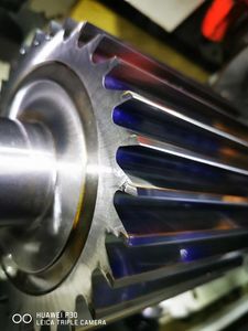 Nuevo tornillo de caucho de poliisopreno de alta calidad para máquinas de pellets de plástico con larga vida útil, 1 año de garantía, 30 kg, origen China - Product Image 3