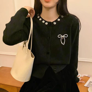 2024 Mùa Thu Mới Đến Crew Cổ Dài Tay Áo Cardigan Duy Nhất Ngực Beading Bow Phụ Nữ Áo Len Áo - Product Image 1