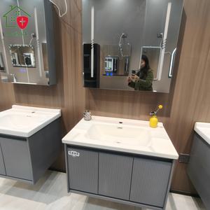 Gabinete de Baño Gris de Tres Puertas con Iluminación LED Monocromática, Antivaho y Espejo Inteligente con Bluetooth - Product Image 6