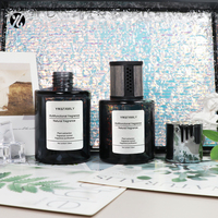 Bouteille d'huile de diffuseur de voiture de luxe 100ml 120ml 150ml Bouteille de diffuseur de roseau de voiture avec couvercle