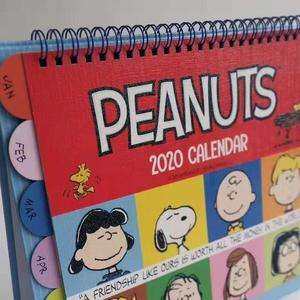 Custom Art Paper Desk and Wall Calendar Printing Service Personalized Design Options for Corporate Branding