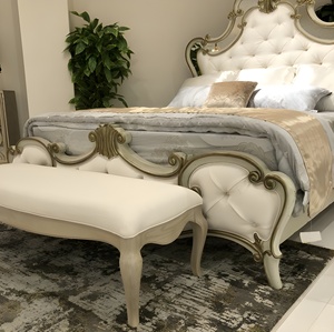 Construction solide Look élégant Arica ensemble de chambre à coucher cadre King convient à la location haut de gamme ou maisons personnelles en bois d'acajou - Product Image 4