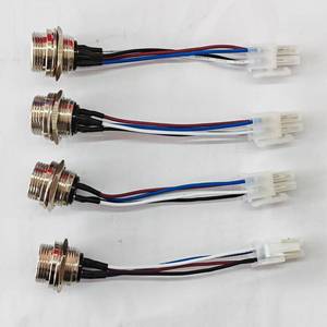 Waterdichte IP66 voor- en achterkant mannelijke-vrouwelijke connectoren met PTFE-isolatie voor gebruik in computers en motorfietsen - Product Image 4