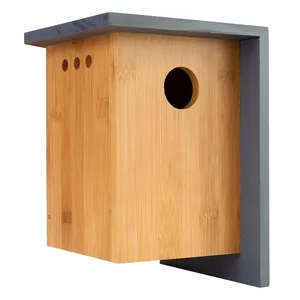 Hot Sale Sturdy Wood Bird Nesting Box Hanging Wooden Bird House For Garden