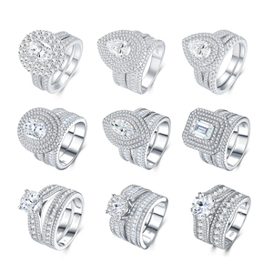 Anillo de Moissanita con Halo Brillante, Conjunto Apilable, Chapado en Plata 925 y Oro de 18k, Micro Pavé, para Compromiso, Aniversario, Boda - Product Image 1